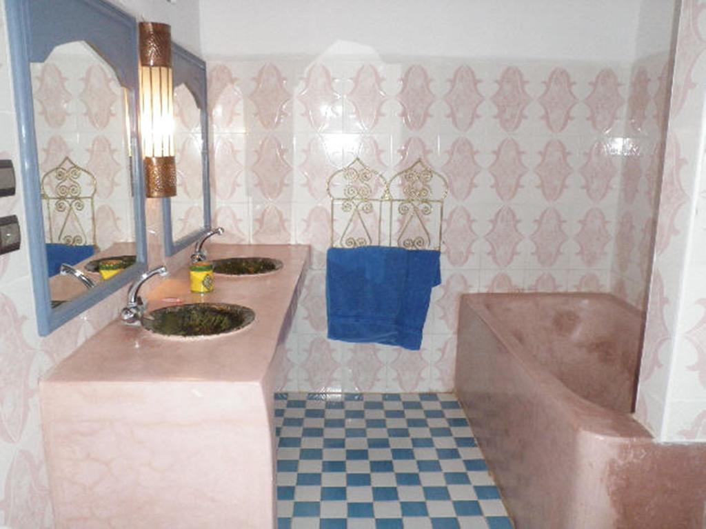 Kasbah Itrane Bed & Breakfast Tamnougalt Стая снимка